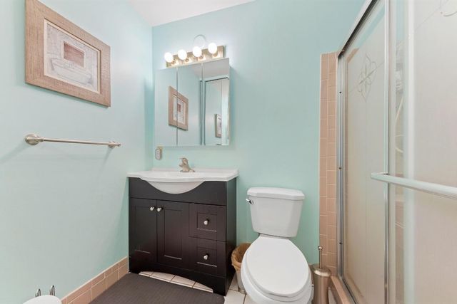 5800 Fernley Drive W 18, West Palm Beach, FL 33415