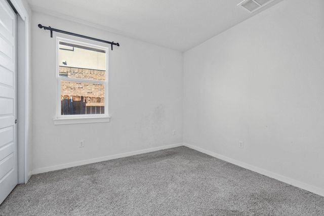 1120 Bear Track LOOP, Georgetown, TX 78628