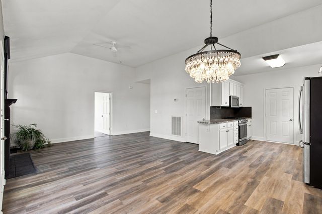 4011 Kristen St, Spring Hill, TN 37174