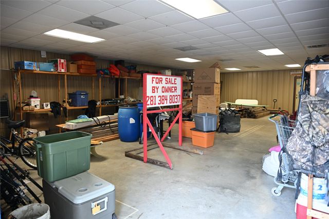 224 E Main Street, Clute, TX 77531