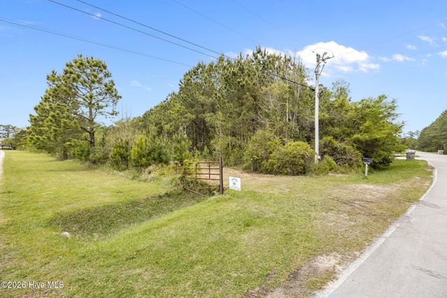 611 Becton Road, Havelock, NC 28532