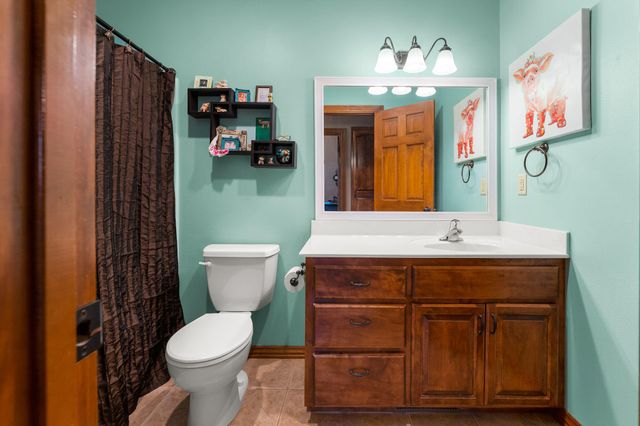 1054 W Itaska Road, Nixa, MO 65714