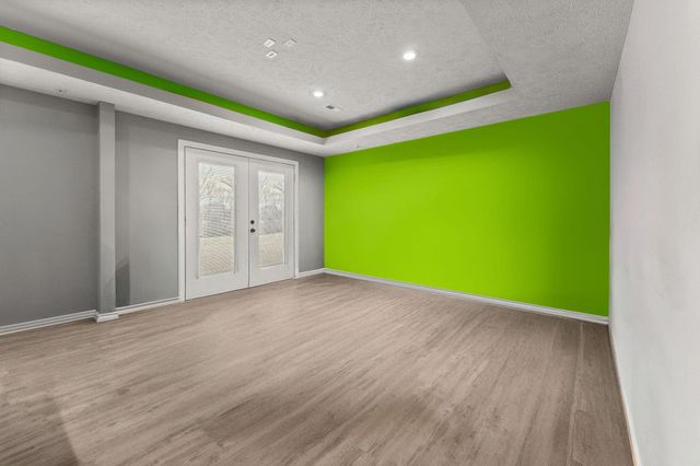 1054 W Itaska Road, Nixa, MO 65714