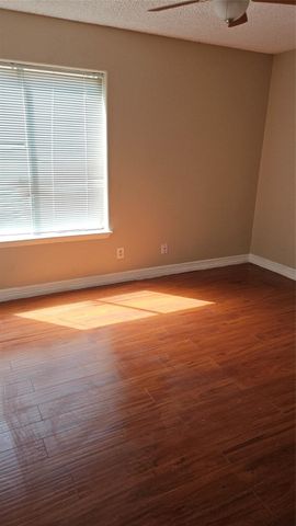 12807 Villawood Lane, Houston, TX 77072