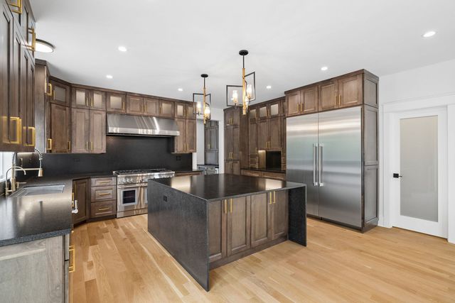 12707 Berkshire Drive, Mokena, IL 60448