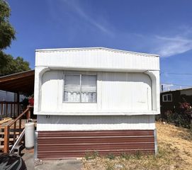 126 NW B Street UNIT 21, Madras, OR 97741