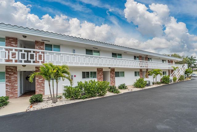 331 Tequesta Drive 221, Tequesta, FL 33469