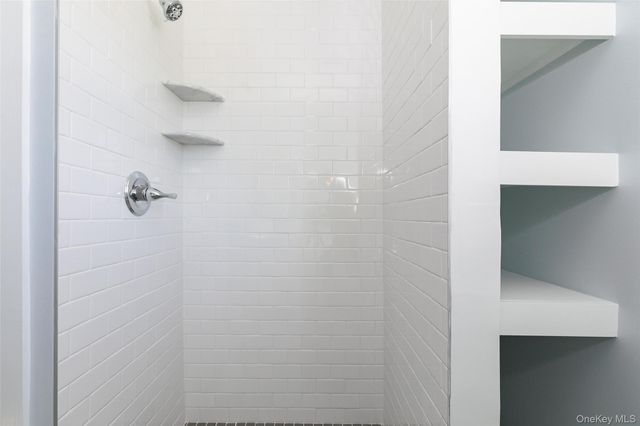 68 Clark Street 2nd floor, Poughkeepsie, NY 12601