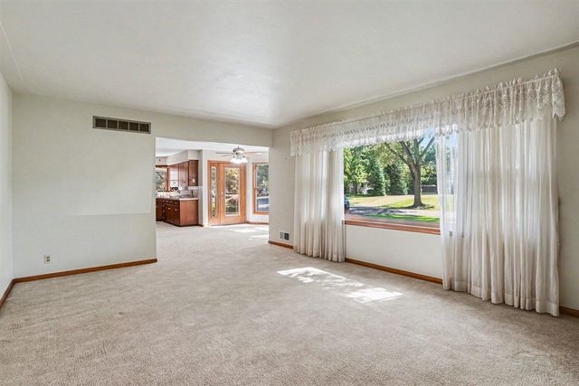208 Cypress Avenue, Holland, MI 49423