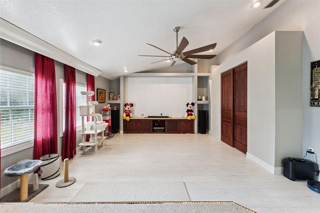 4874 OLD OAK TRAIL, St Cloud, FL 34771