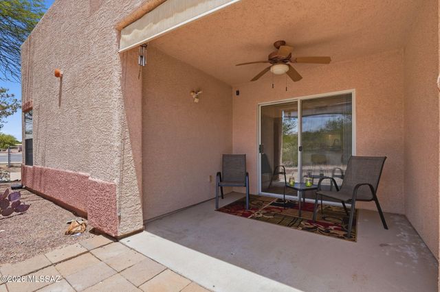 1569 N Paseo La Tinaja, Green Valley, AZ 85614