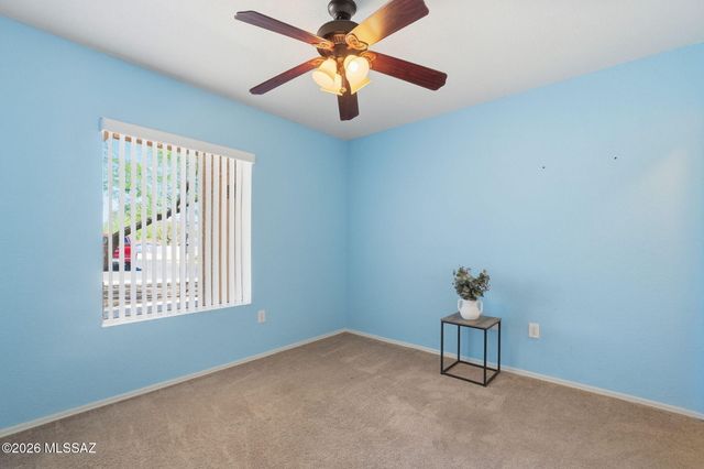 1569 N Paseo La Tinaja, Green Valley, AZ 85614