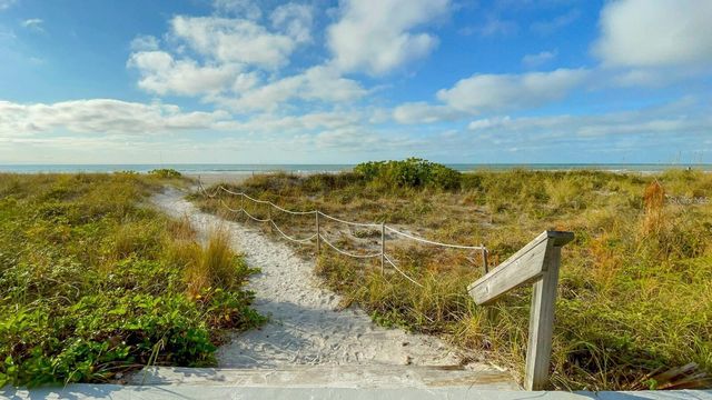 1430 GULF BOULEVARD 204, Clearwater Beach, FL 33767