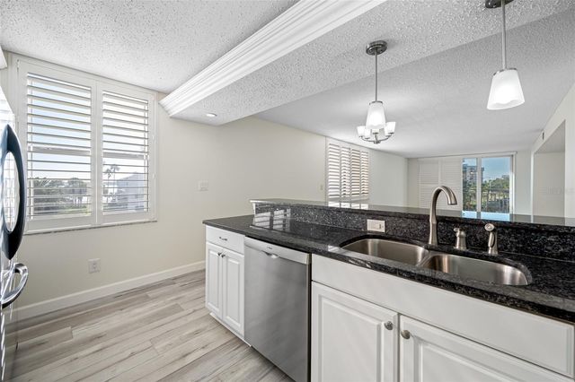 1430 GULF BOULEVARD 204, Clearwater Beach, FL 33767