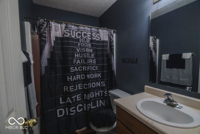 4932 Lewiston Drive, Indianapolis, IN 46254