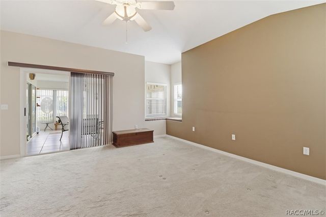 1832 W Shanelle Path, Lecanto, FL 34461