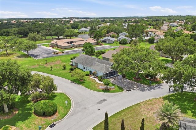 1832 W Shanelle Path, Lecanto, FL 34461