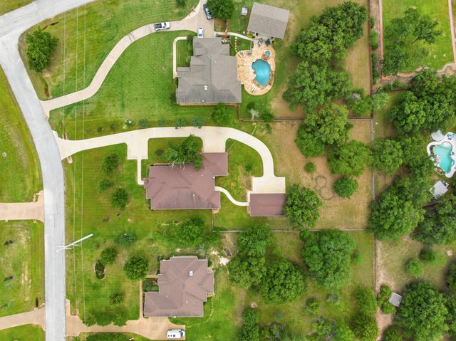 3903 Bravo Court, Bryan, TX 77808