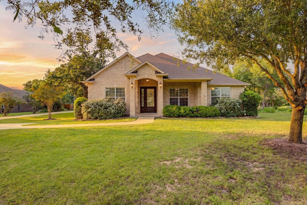 3903 Bravo Court, Bryan, TX 77808