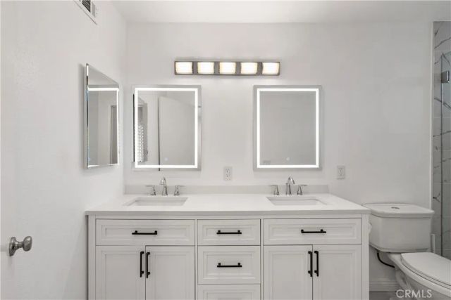 22038 Vanowen 232, Woodland Hills, CA 91303