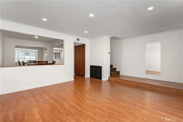 22038 Vanowen 232, Woodland Hills, CA 91303