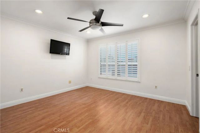 22038 Vanowen 232, Woodland Hills, CA 91303