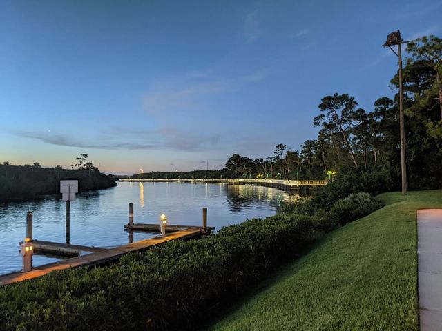 2516 SE Anchorage Cove H-3, Port St. Lucie, FL 34952