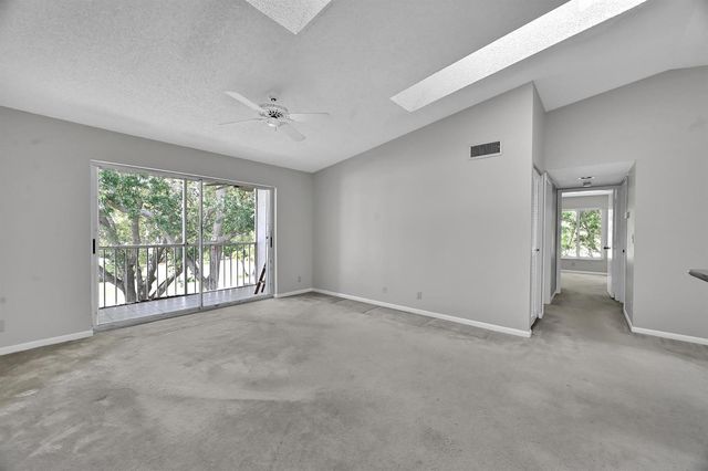 2516 SE Anchorage Cove H-3, Port St. Lucie, FL 34952