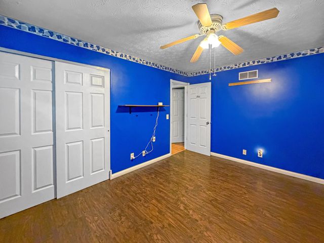 303 Gilbert Ridge Road, Alexandria, KY 41001