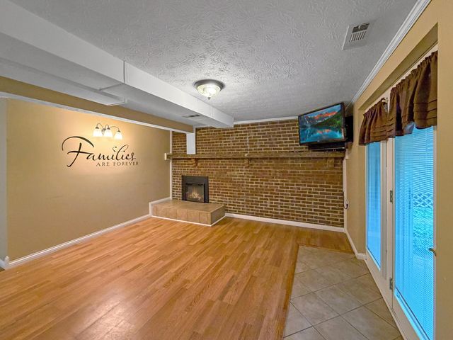 303 Gilbert Ridge Road, Alexandria, KY 41001