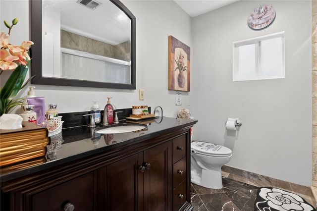 11951 Oxford, Hawthorne, CA 90250