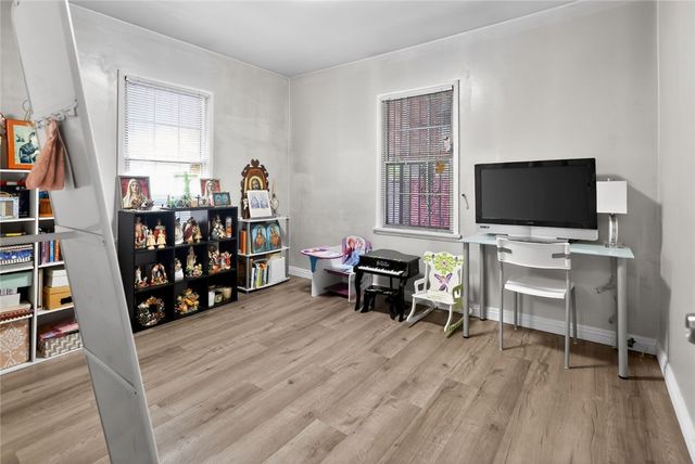 11951 Oxford, Hawthorne, CA 90250