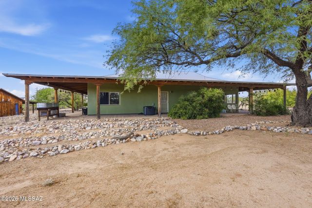 275 W Silver Sky Place, Green Valley, AZ 85614