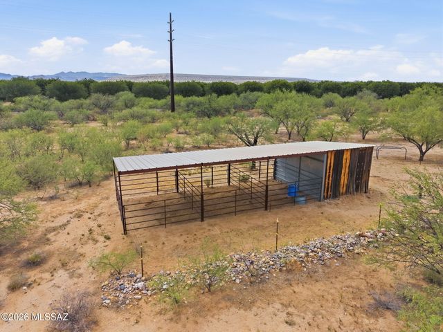 275 W Silver Sky Place, Green Valley, AZ 85614