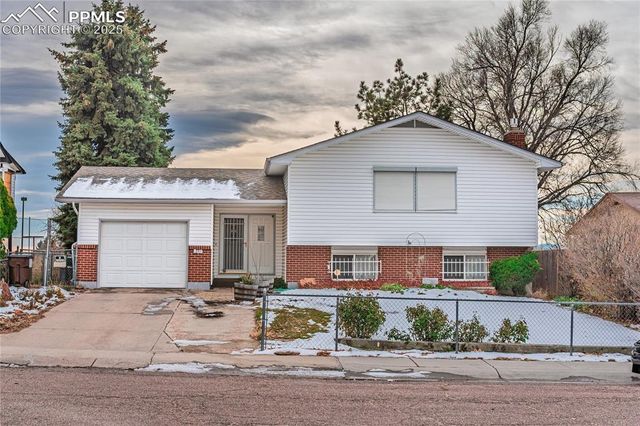 635 Drew Drive, Colorado Springs, CO 80911