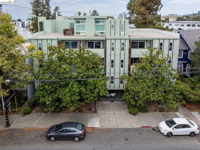 199 Montecito Ave 105, Oakland, CA 94610