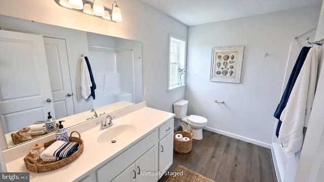 7855 OAK BROOK DR, Harrisburg, PA 17112