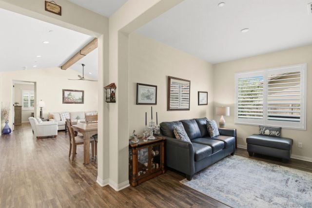 8121 Auberge, San Diego, CA 92127