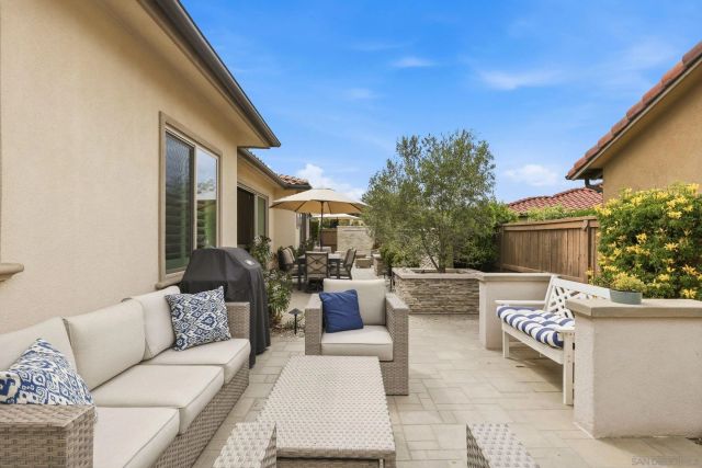 8121 Auberge, San Diego, CA 92127