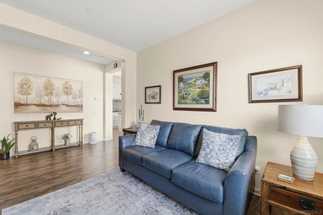 8121 Auberge, San Diego, CA 92127