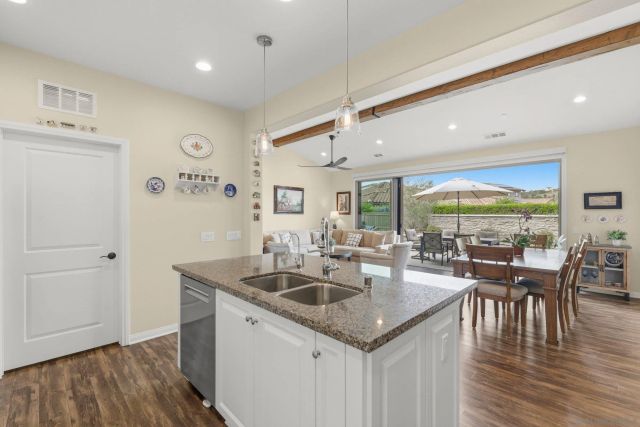 8121 Auberge, San Diego, CA 92127
