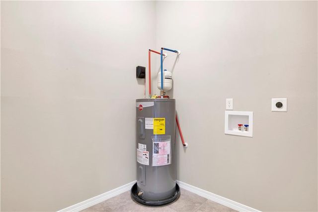 1000 Belvedere E Circle, Mobile, AL 36606