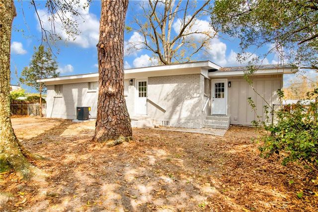 1000 Belvedere E Circle, Mobile, AL 36606