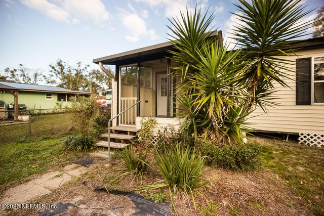 8034 GORDEAN Road, Jacksonville, FL 32221