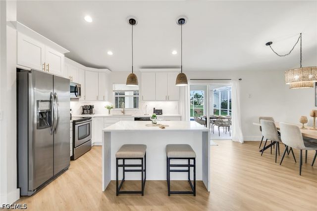 3322 Oasis BLVD, Cape Coral, FL 33914