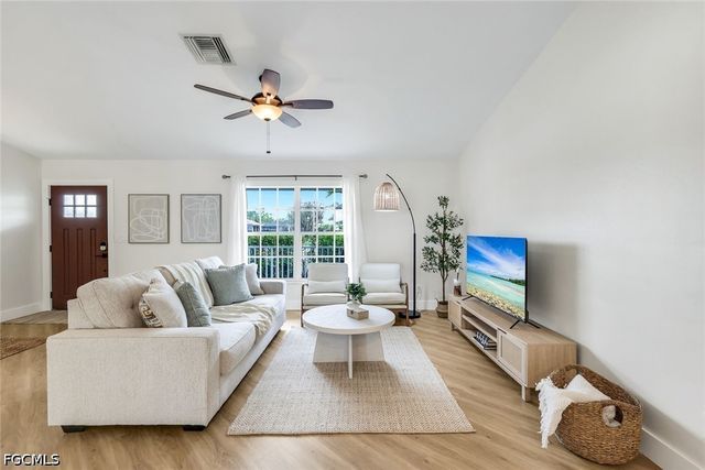 3322 Oasis BLVD, Cape Coral, FL 33914