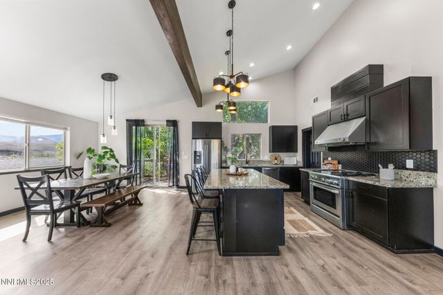 2048 Poole Way, Carson City, NV 89706