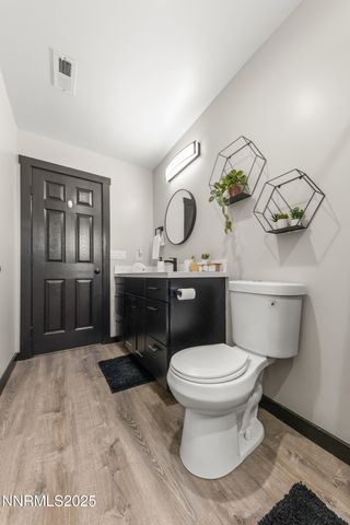 2048 Poole Way, Carson City, NV 89706