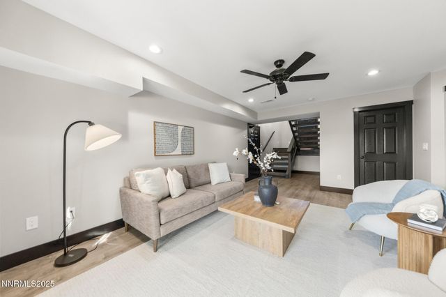 2048 Poole Way, Carson City, NV 89706