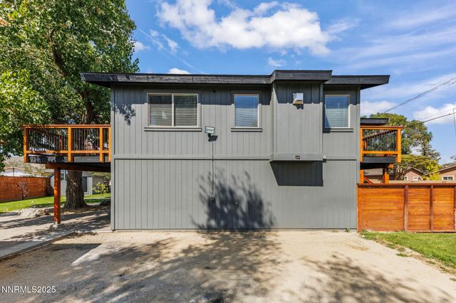 2048 Poole Way, Carson City, NV 89706